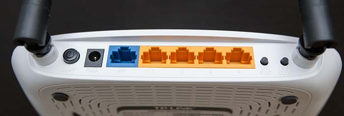 sorglosinternet sorglosbox Aufkleber LAN-Steckplätze abgezogen